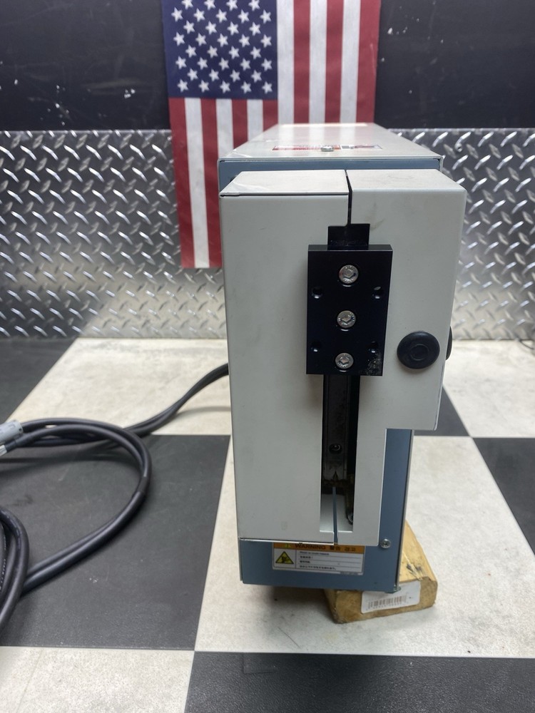 Yamaha YP320X pick and place robot