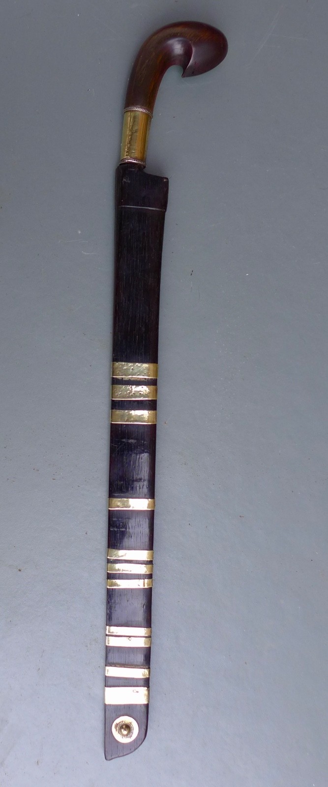 Nice and good Quality Karo Batak sword Indonesia Sumatra 19th. century no mandau