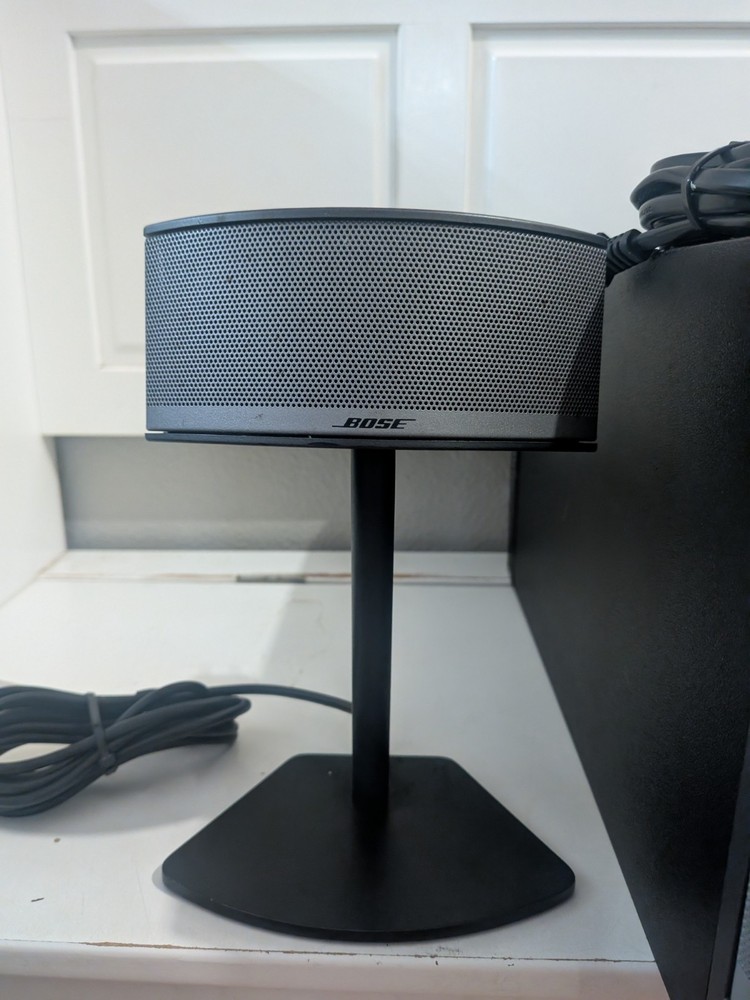 Bose Companion 5 Series Multimedia Speaker System Complete Set