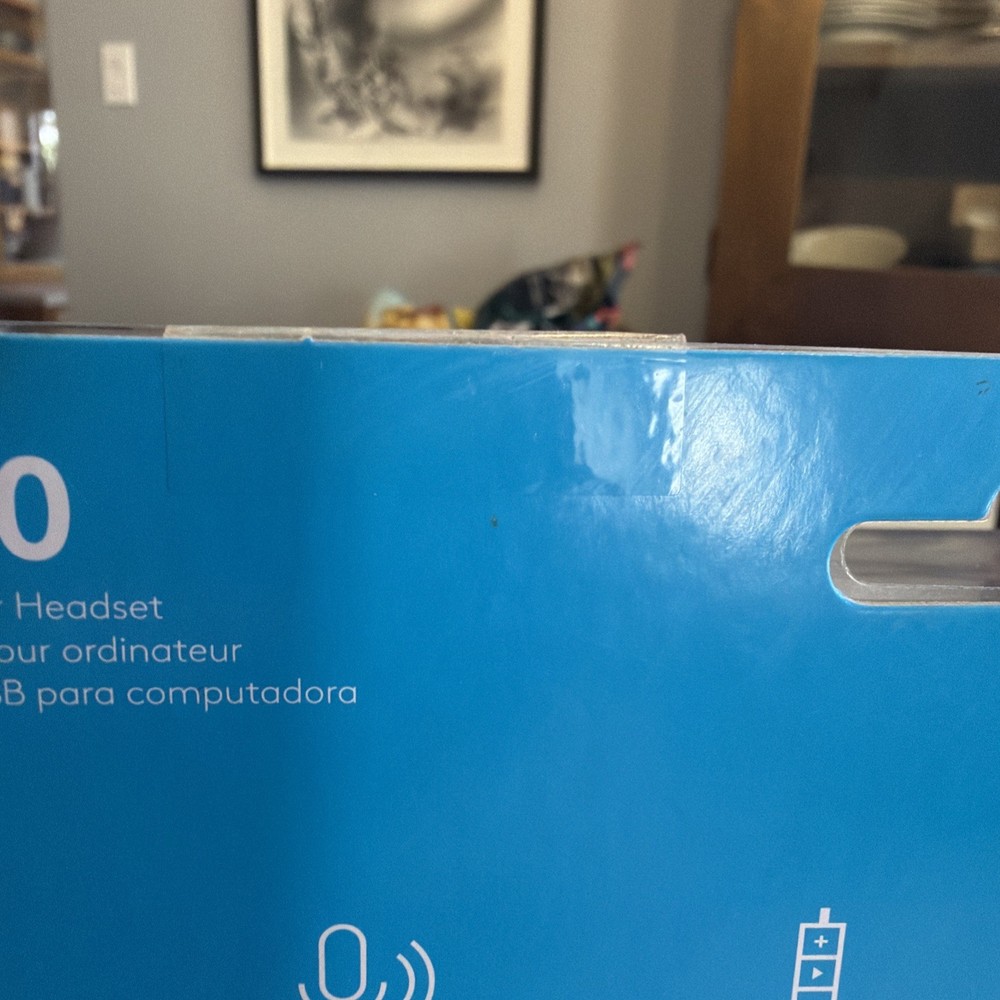 New- Logitech H390 Black Over the Ear USB Headset