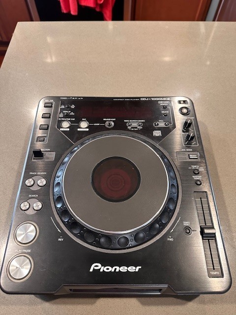 Pioneer CDJ-1000MK2 Digital CD Deck