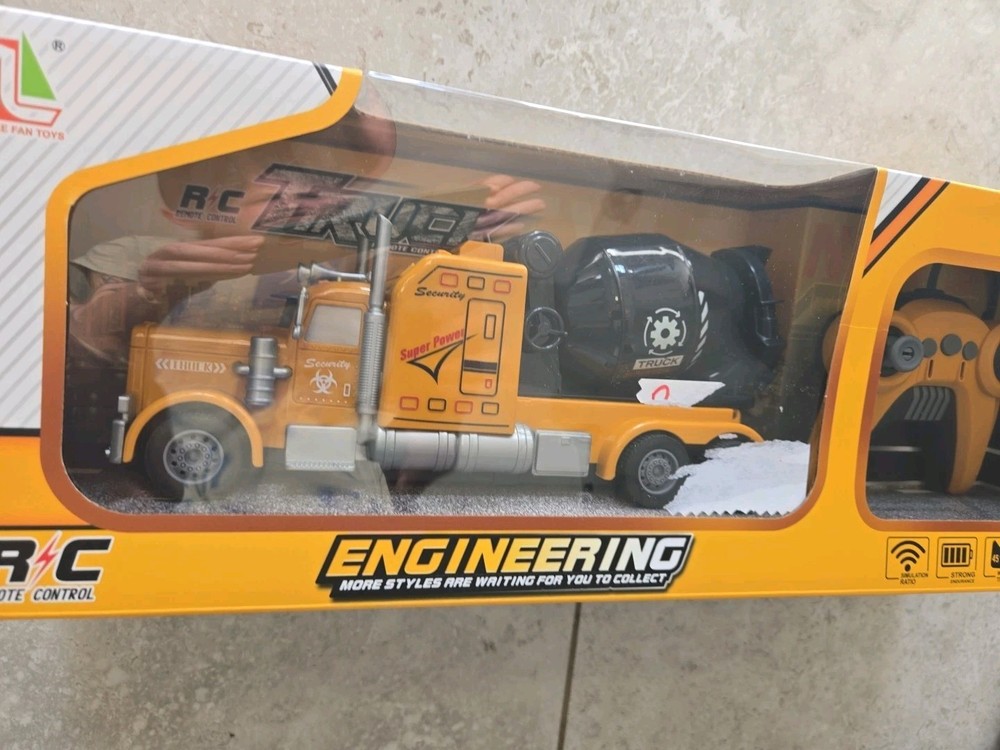 R/C Cement Construction Truck Ages 6+ Remote Control