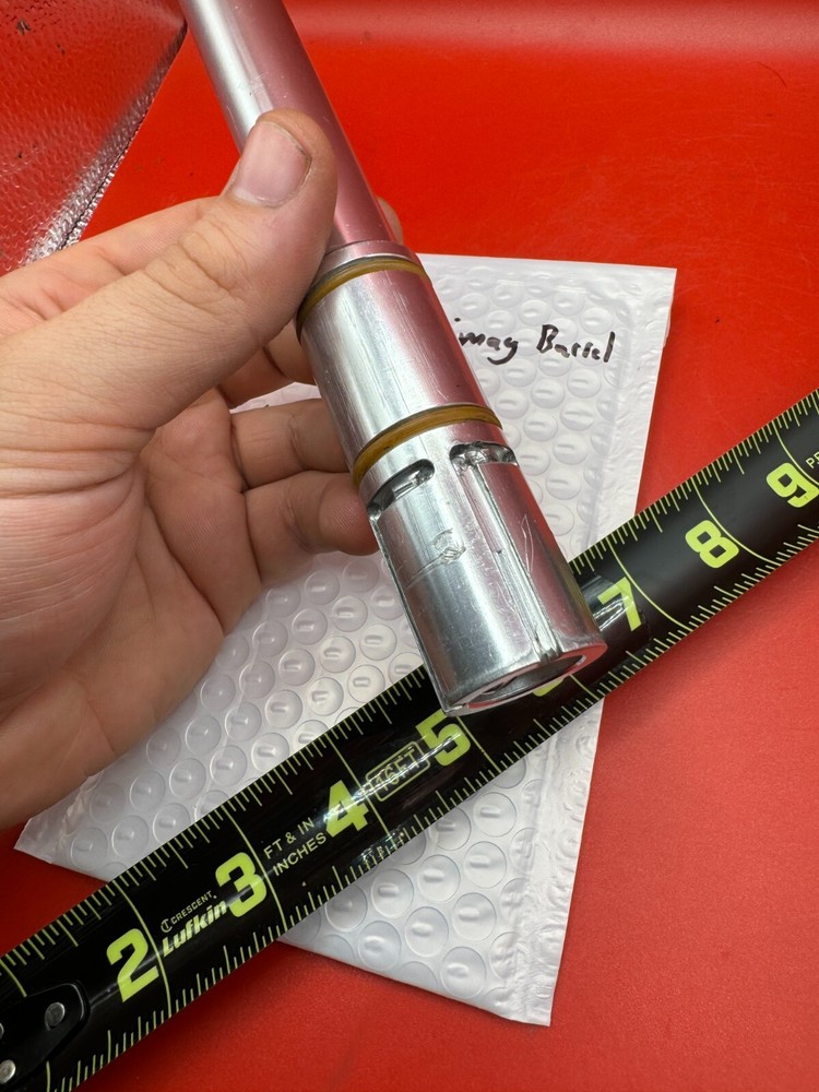 AGD 8 inch MInimag Barrel Twistlock