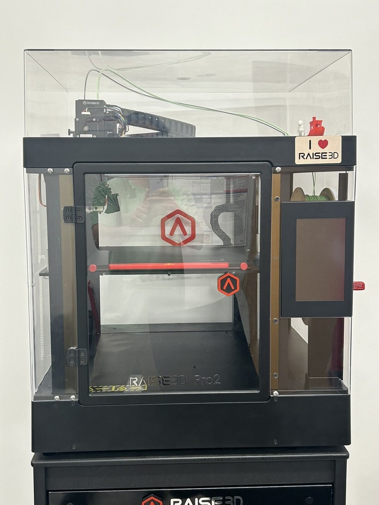 Raise3D Pro2 3D Printer - Dual Extruders - Enclosed - Great Condition