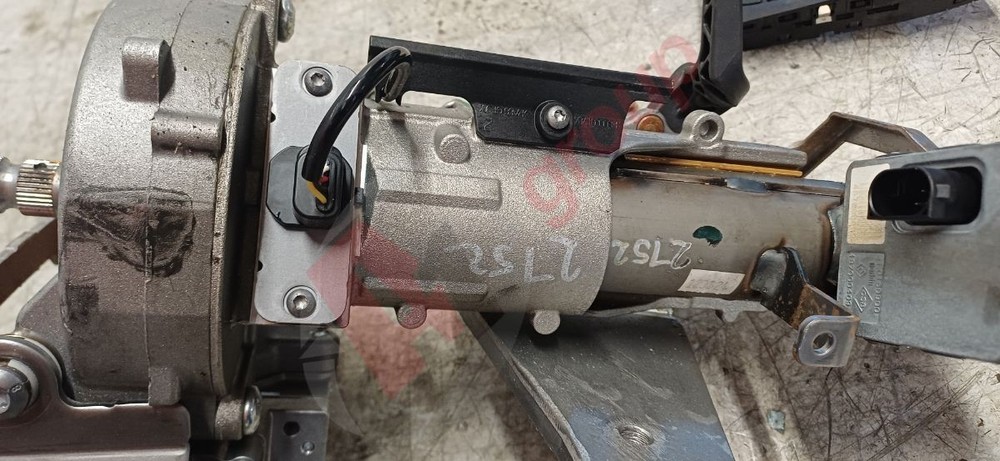 RENAULT CLIO DYNAMIQUE MK4 12-16 STEERING COLUMN