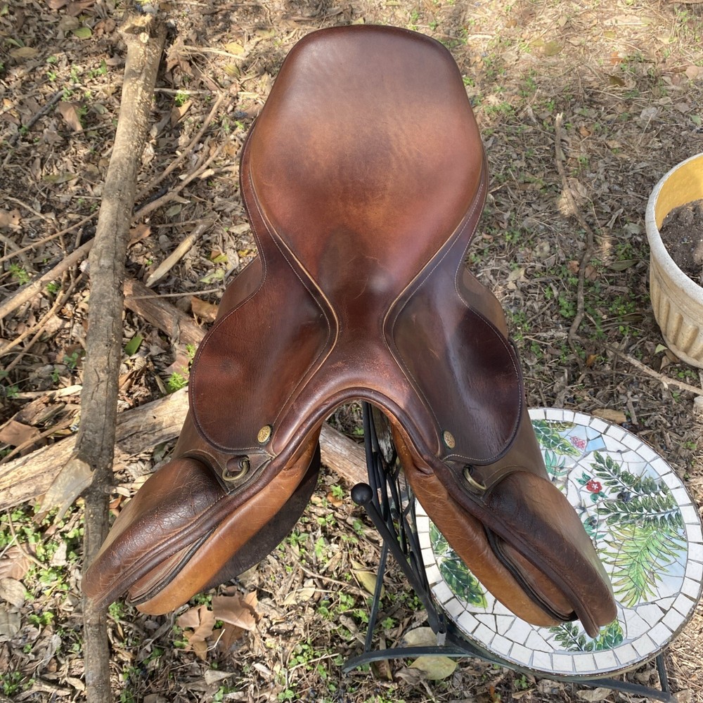 Dover Circuit English 17" saddle