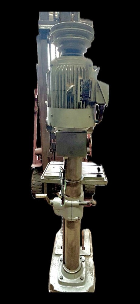USA AUX500 Upright Drill And Tapping Machine