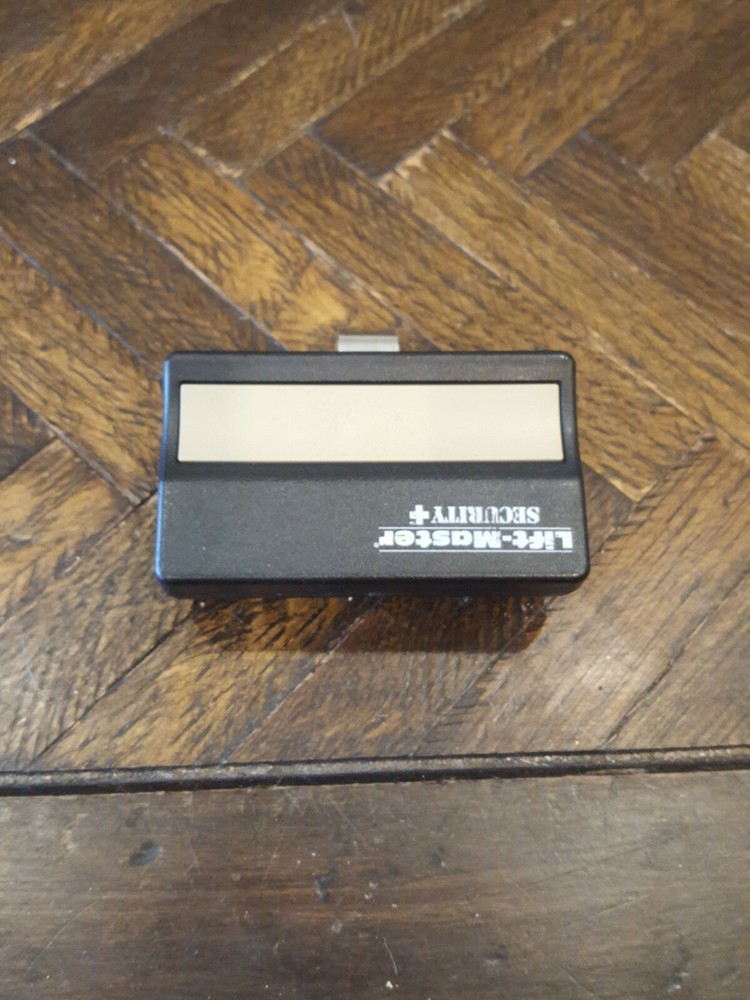 971LM Liftmaster SEARS Craftsman One Button Security + Remote Original