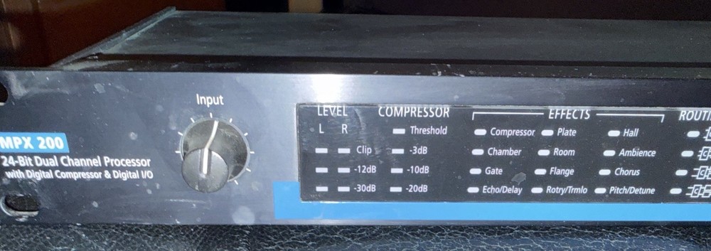 Lexicon MPX 200 Multi-Effects Processor Rackmount Digital 1U MIDI S/PDIF Black