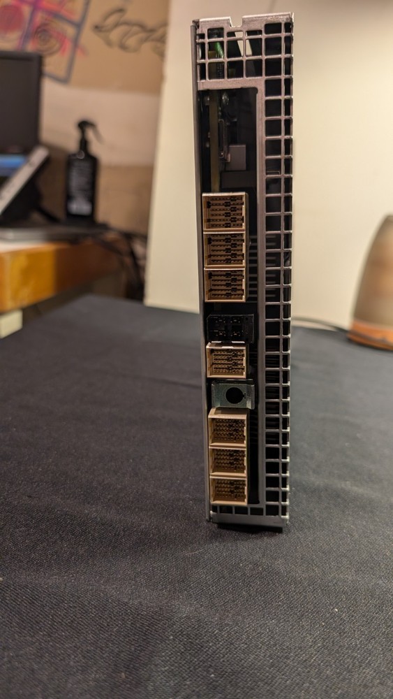 Dell EqualLogic Type 14 Storage Controller - E09M002