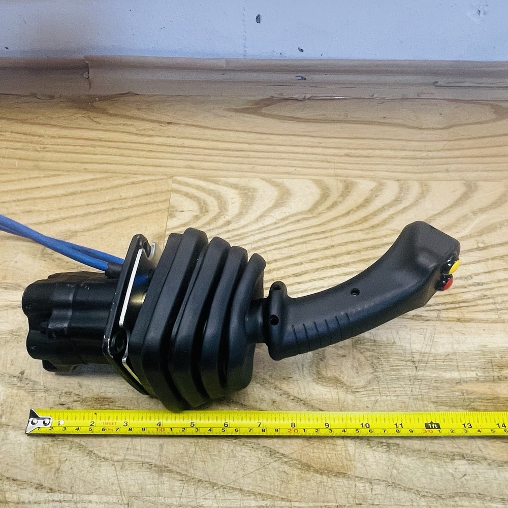 WALVOIL 181420045 JOYSTICK PILOT/LOADER CONTROL