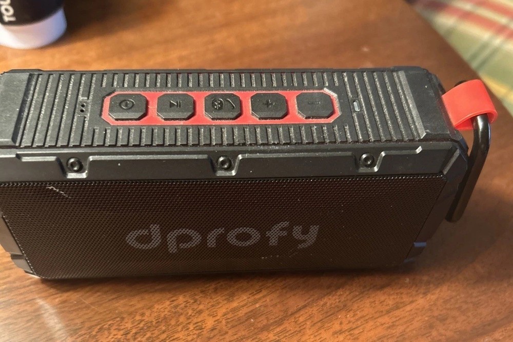 dprofy V3M Wireless Portable Bluetooth Speaker