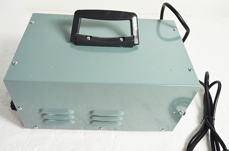 220V Electric Chicken Debeaking Machine Automatic Chicken Debeaker Beak Cutting