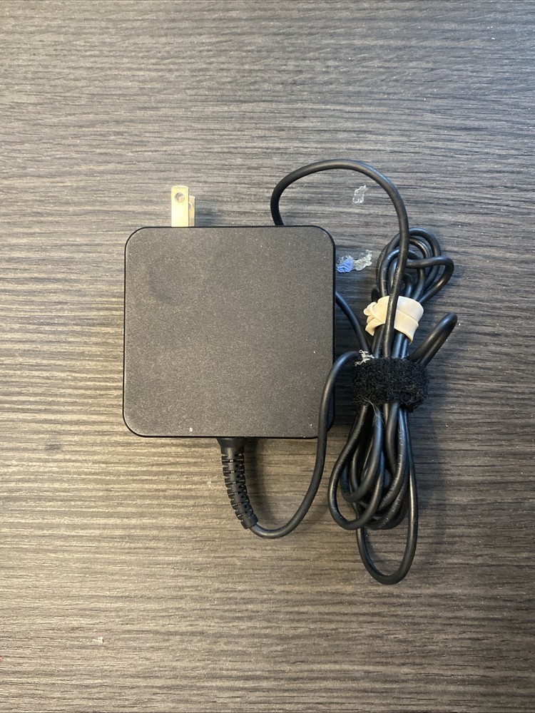 Amazon Echo Dot Model C78MP8 Smart Speaker Color Gray