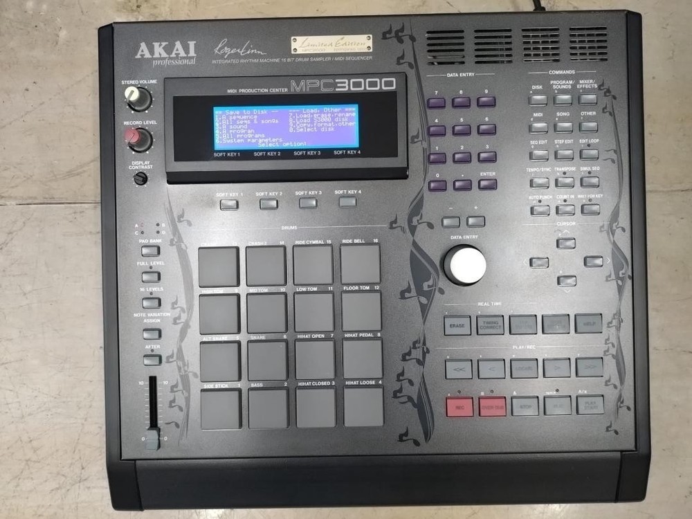 AKAI Sampler MPC3000LE LCD SD Memory Expansion 32GB Replacement Excellent