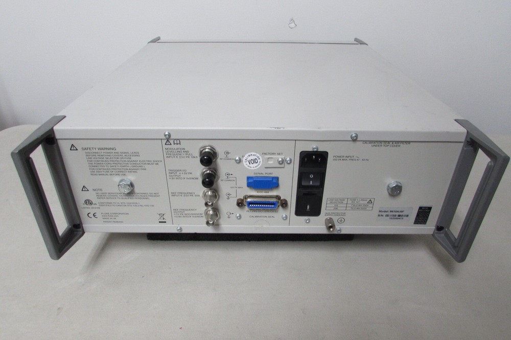 Fluke 9610A/AF RF Reference Source, 10 Hz - 4 GHz