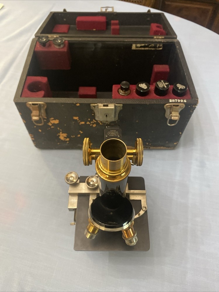 Vintage Ernst Leitz Wetzlar Microscope w/ Case & Extras