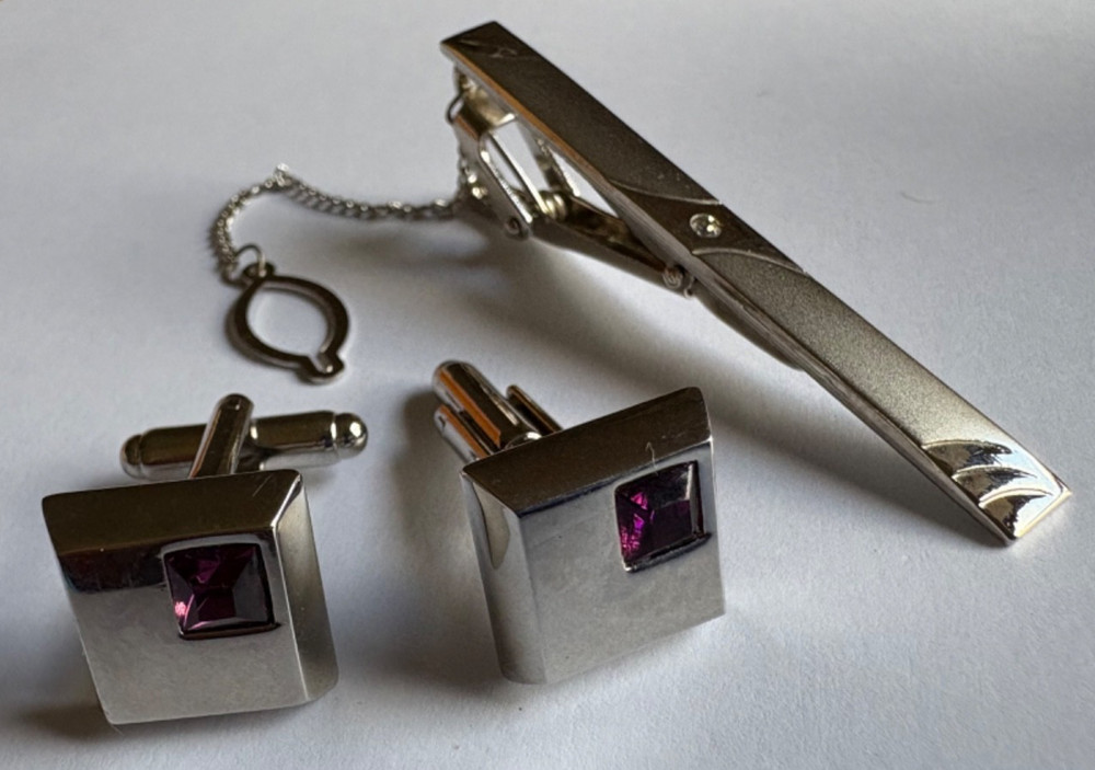Cufflinks and tie pin, simple costume set