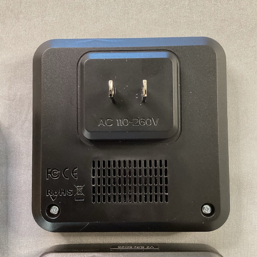 AVANATEK D-3B Wireless Doorbell Kit 2 Plug In Receivers 1 Button Tested Working
