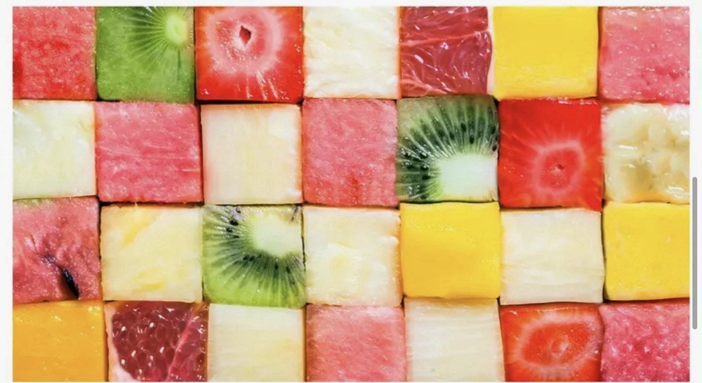 36 Pack Silicone Ice Cube Trays - Flexible Stackable Molds with Lid for Drinks &