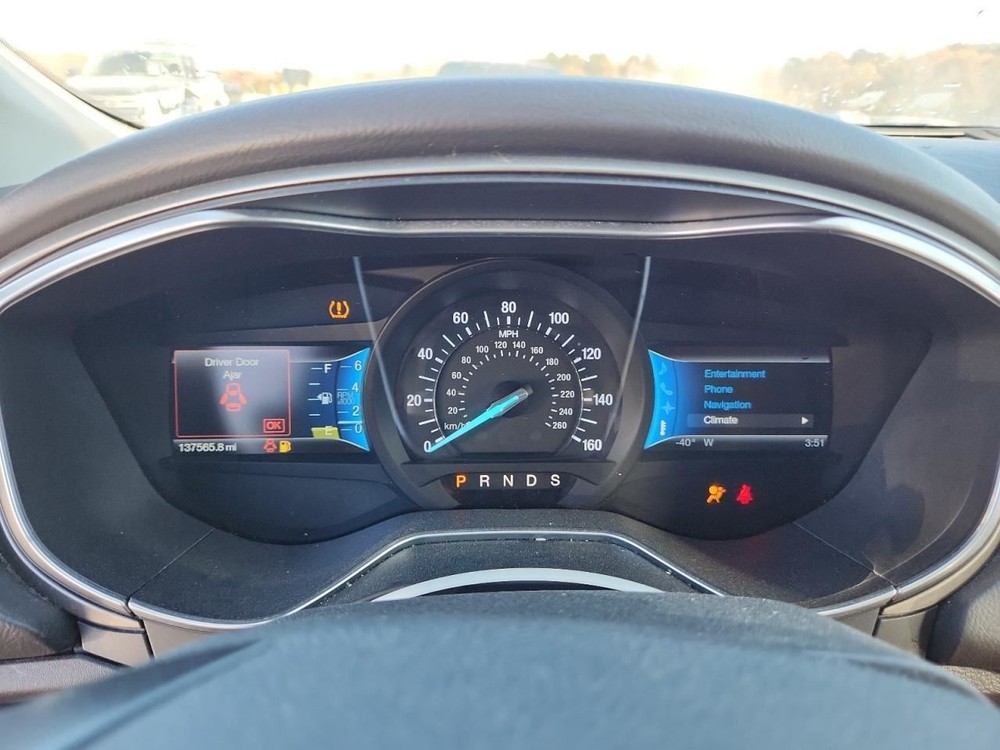 FUSION 2014 Glove Box 4901674
