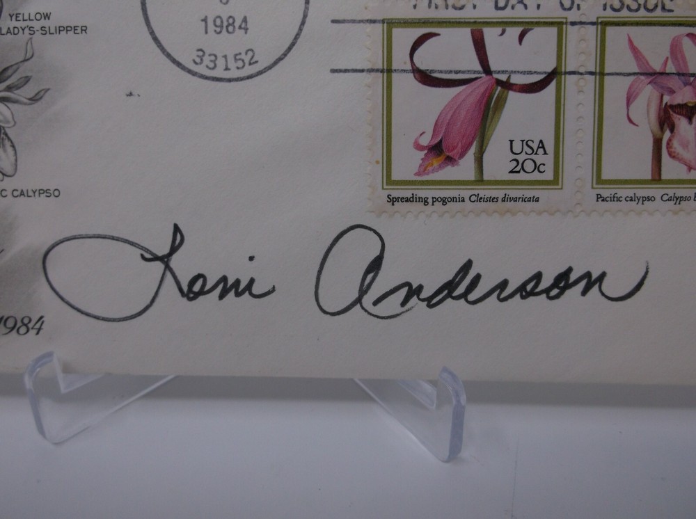 LONI ANDERSON Autographed First Day Issue Envelope JSA COA