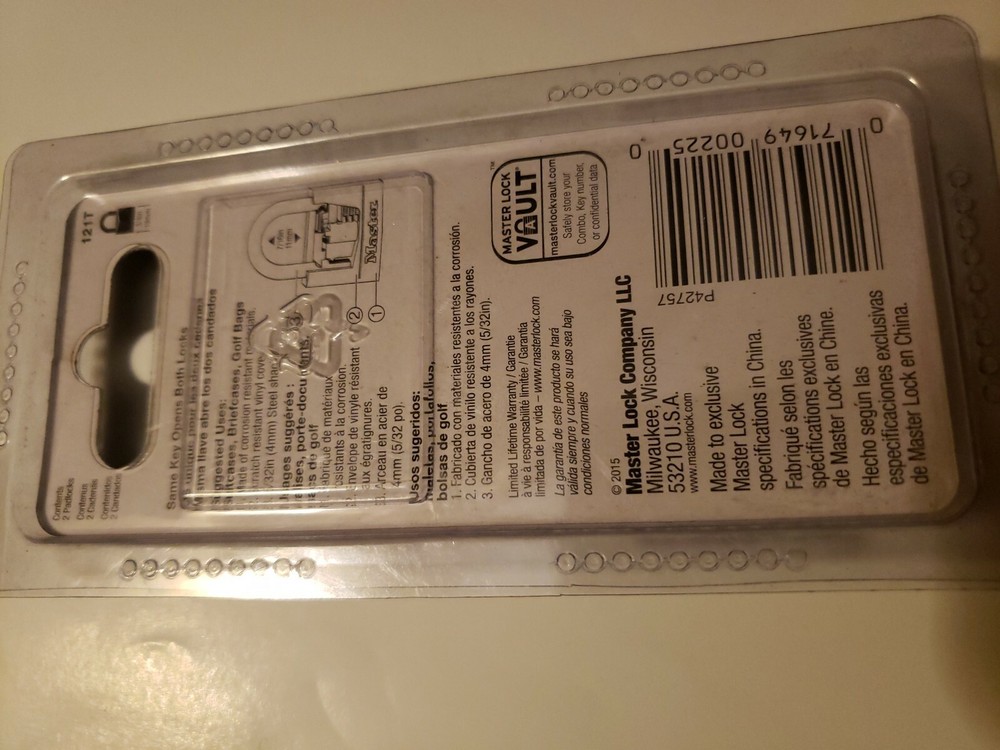 Master Lock 121T Wide Covered Black Padlock 2 keys