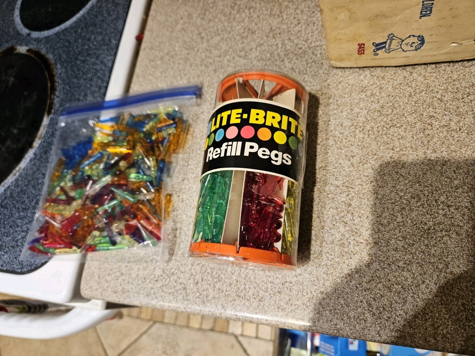 Vintage ORIGINAL 1967 "LITE BRITE" Hasbro Toy Light Bright BUGS/REFILLS/PEGS!!!!