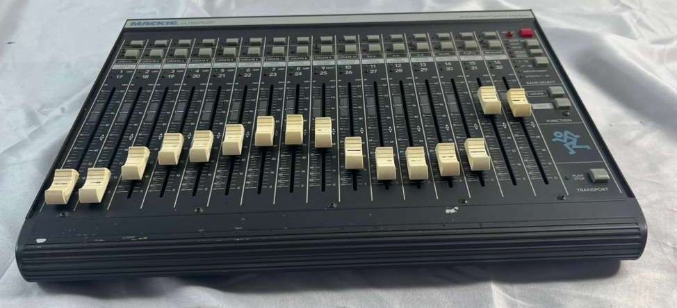 Mackie Ultra-34 & Ultrapilot Universal Automation System - Working Condition