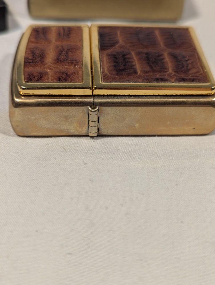 ZIPPO CROCODILE LEATHER BRASS LIGHTER 2001