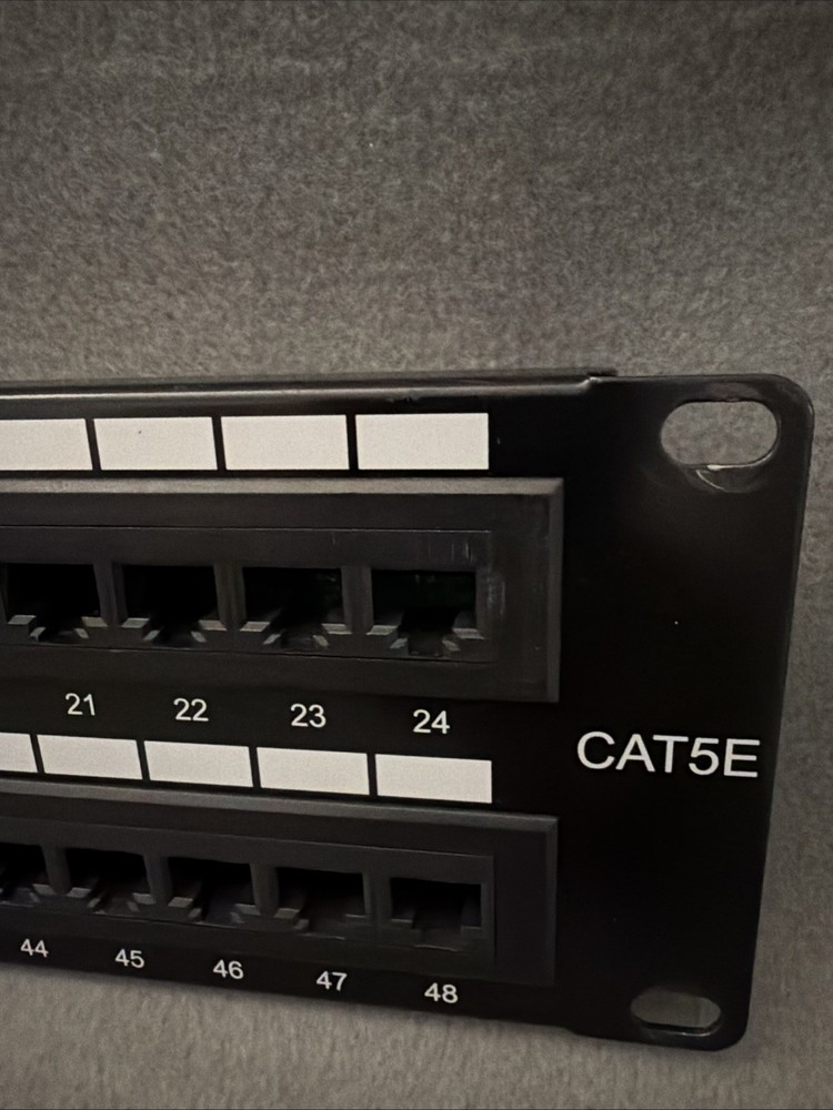 CAT5e GigaMax 48 Port Rack Mount Patch Panel Punchdown 5G596-U48 vertical cable