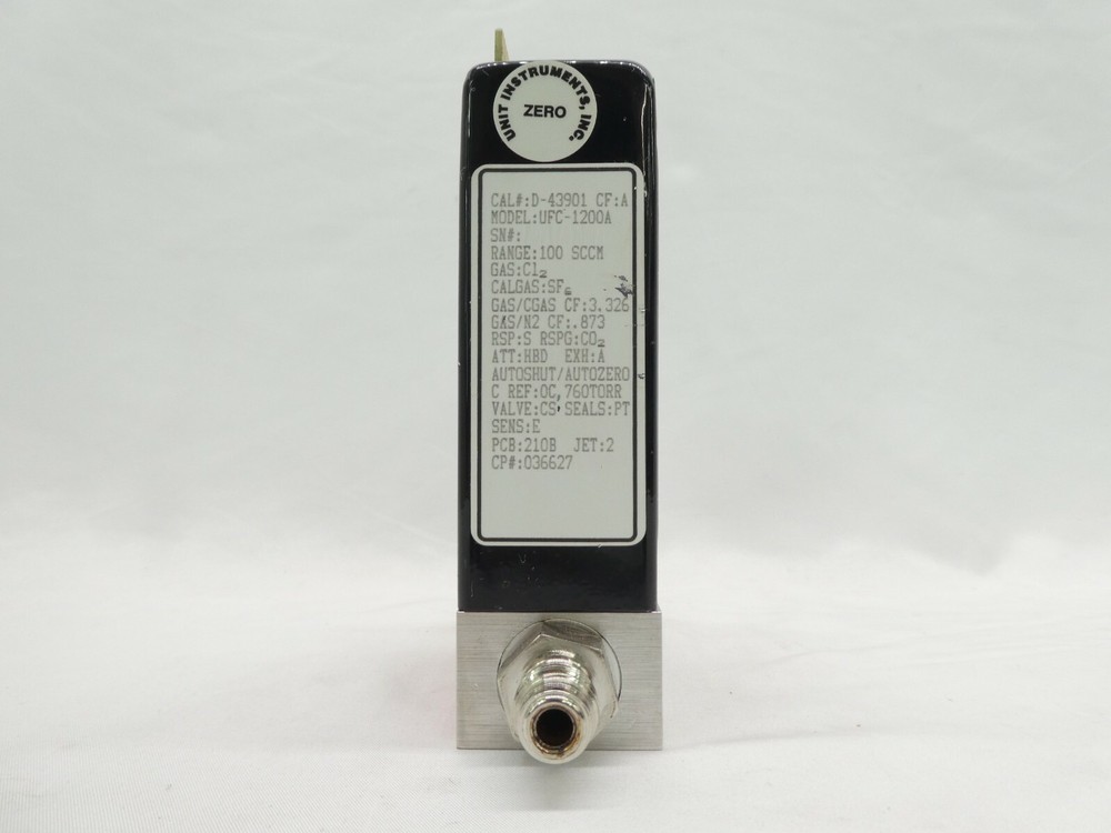 UNIT Instruments UFC-1200A Mass Flow Controller MFC 100 SCCM Cl2 Working Surplus