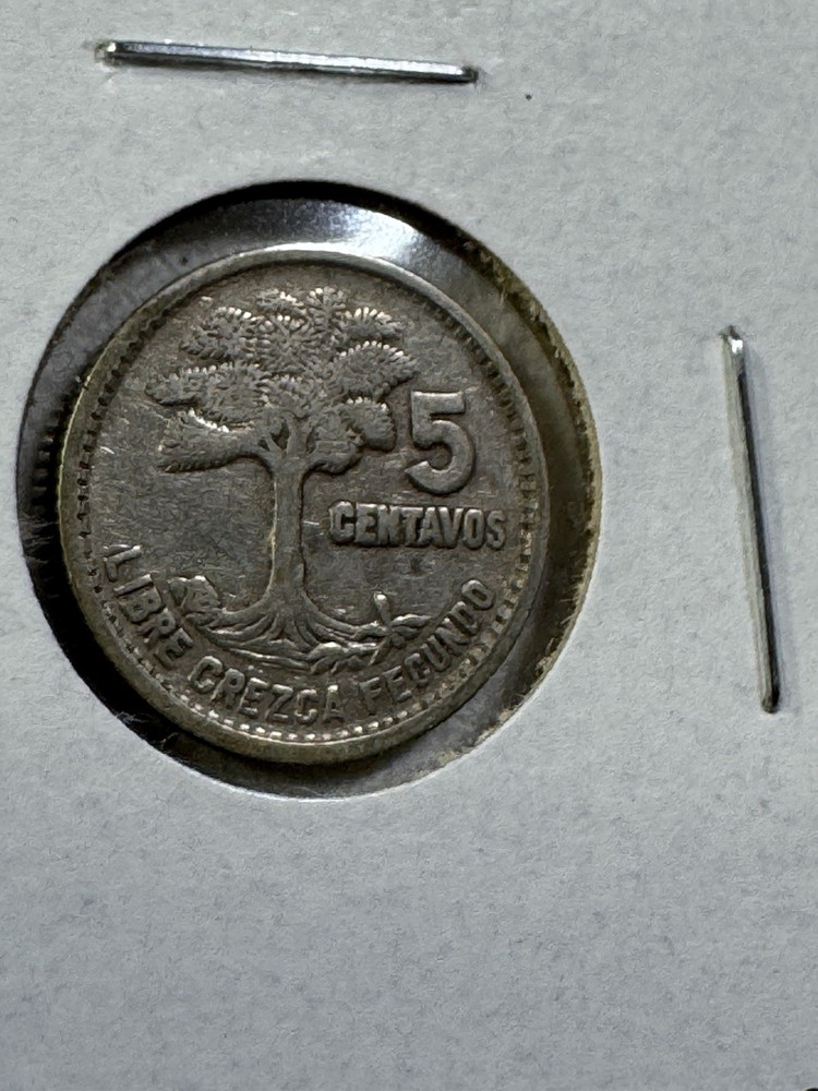 1957 Guatemala 5 Centavos Small Silver Coin