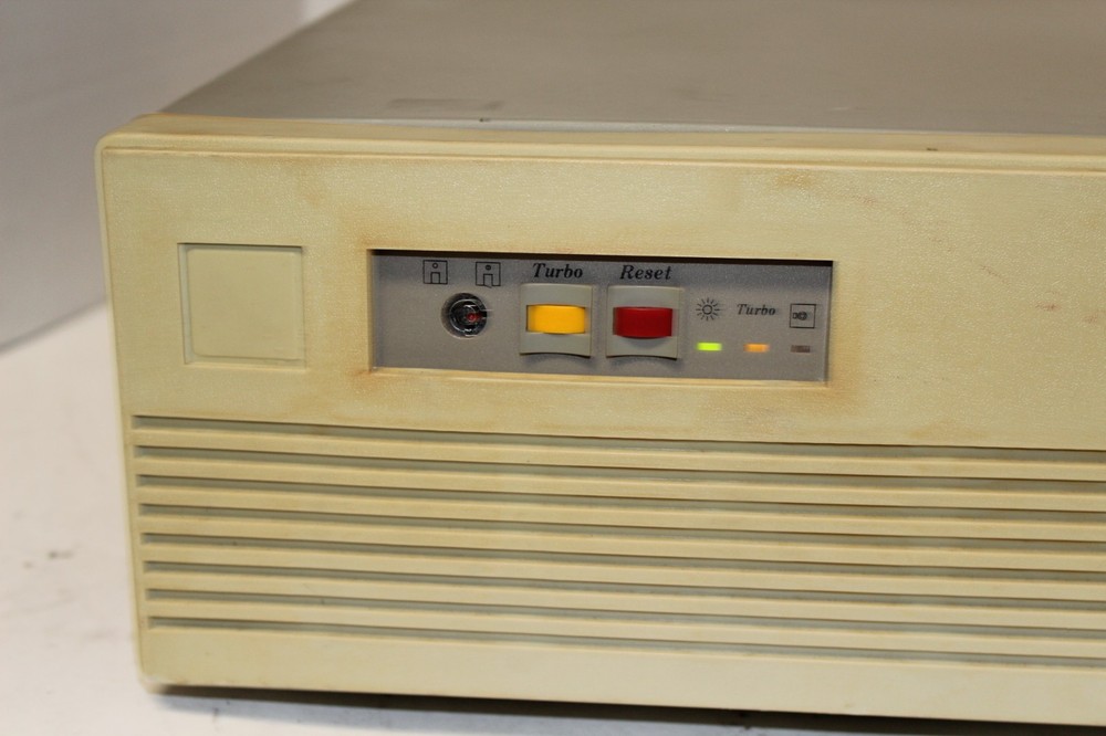 Vintage 386 Personal Computer Clone *Parts Only