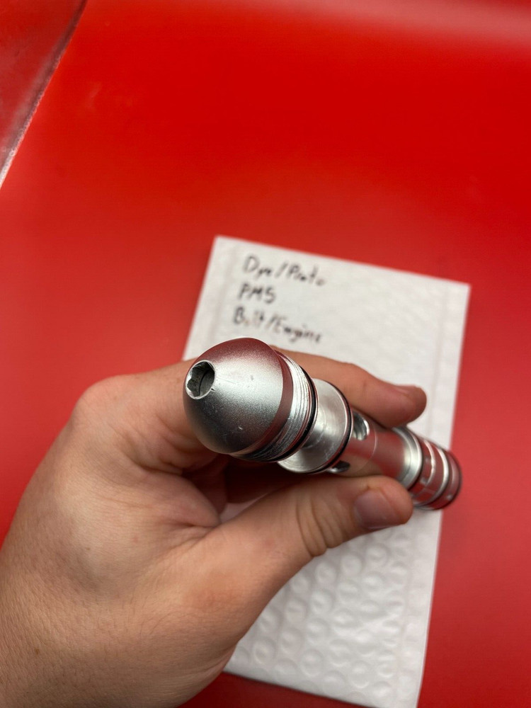 Dye/Proto PM5 Bolt/Engine
