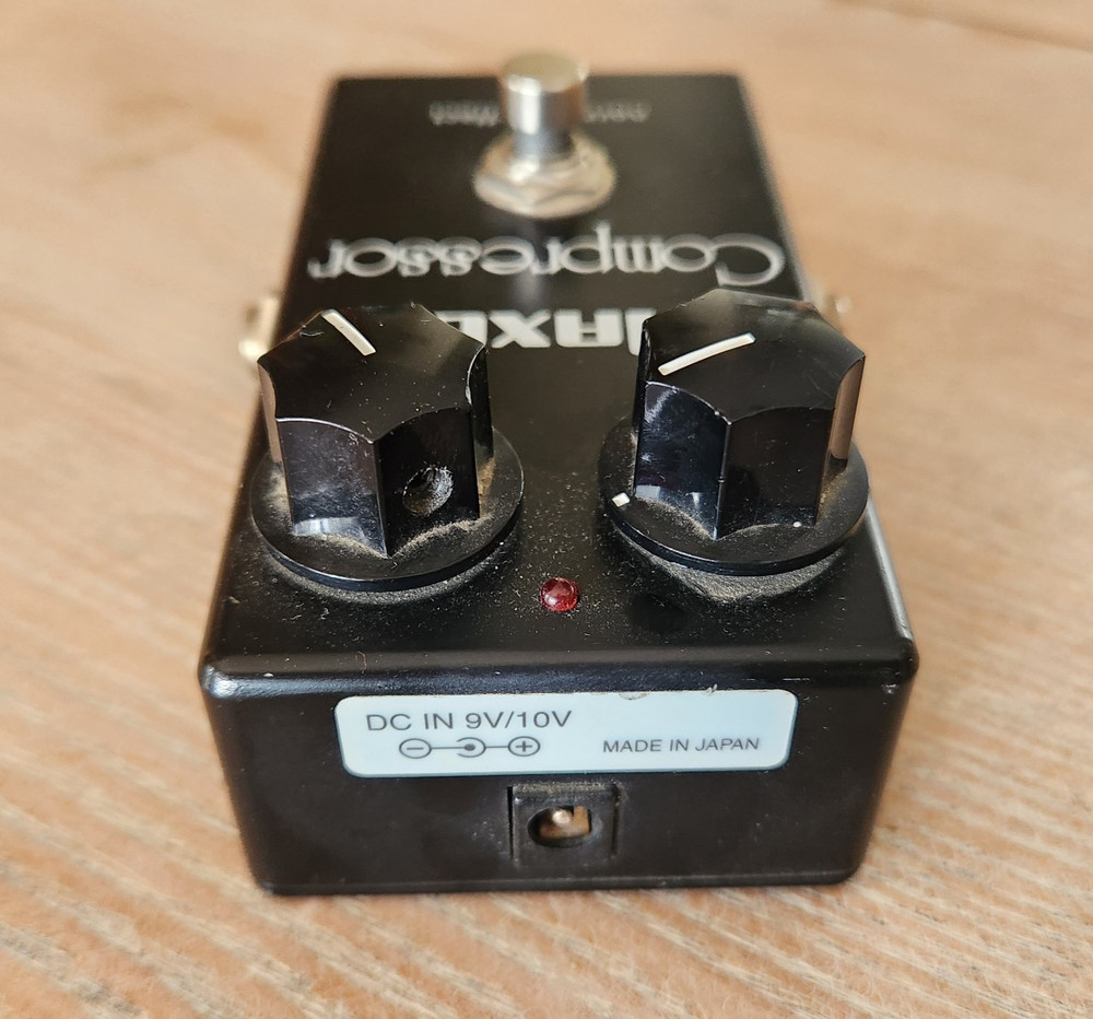 Maxon CP-101 Compressor Made in Japan ~ Nice ~ Good Condition