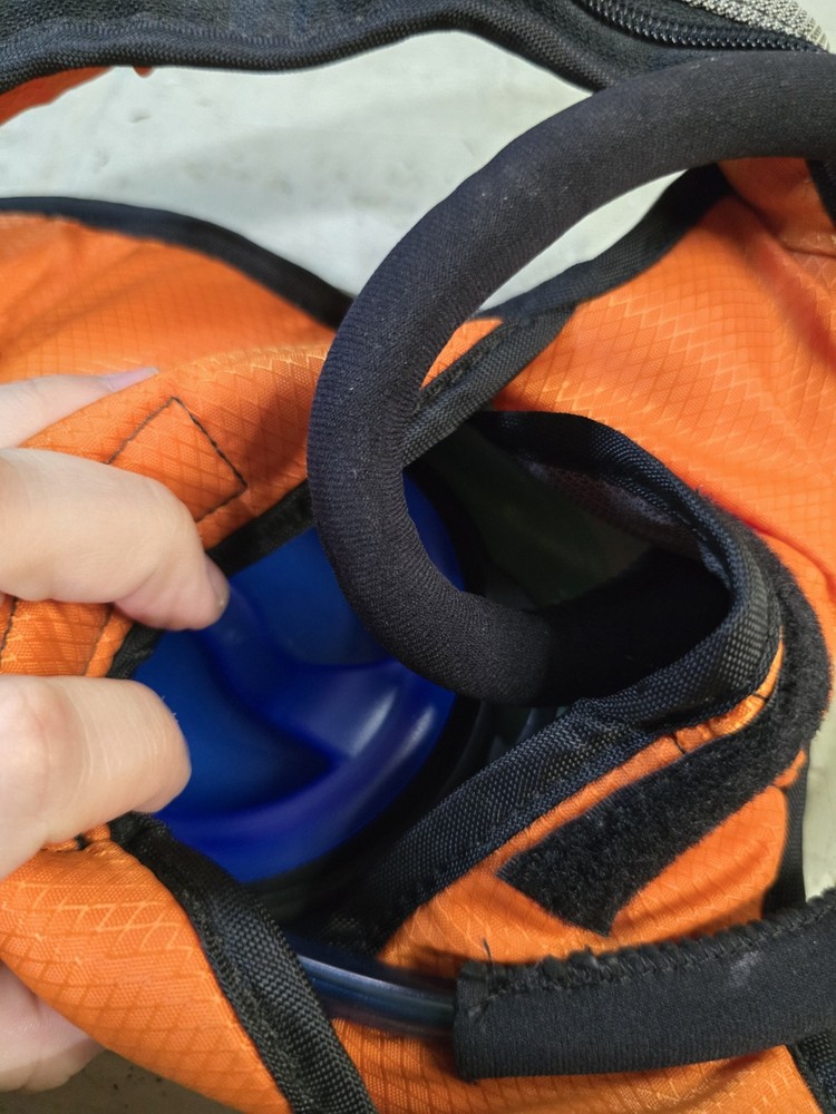 Camelback Snobowl Hydration Backpack w/ Bladder Gray Black Orange 1.5L/50oz