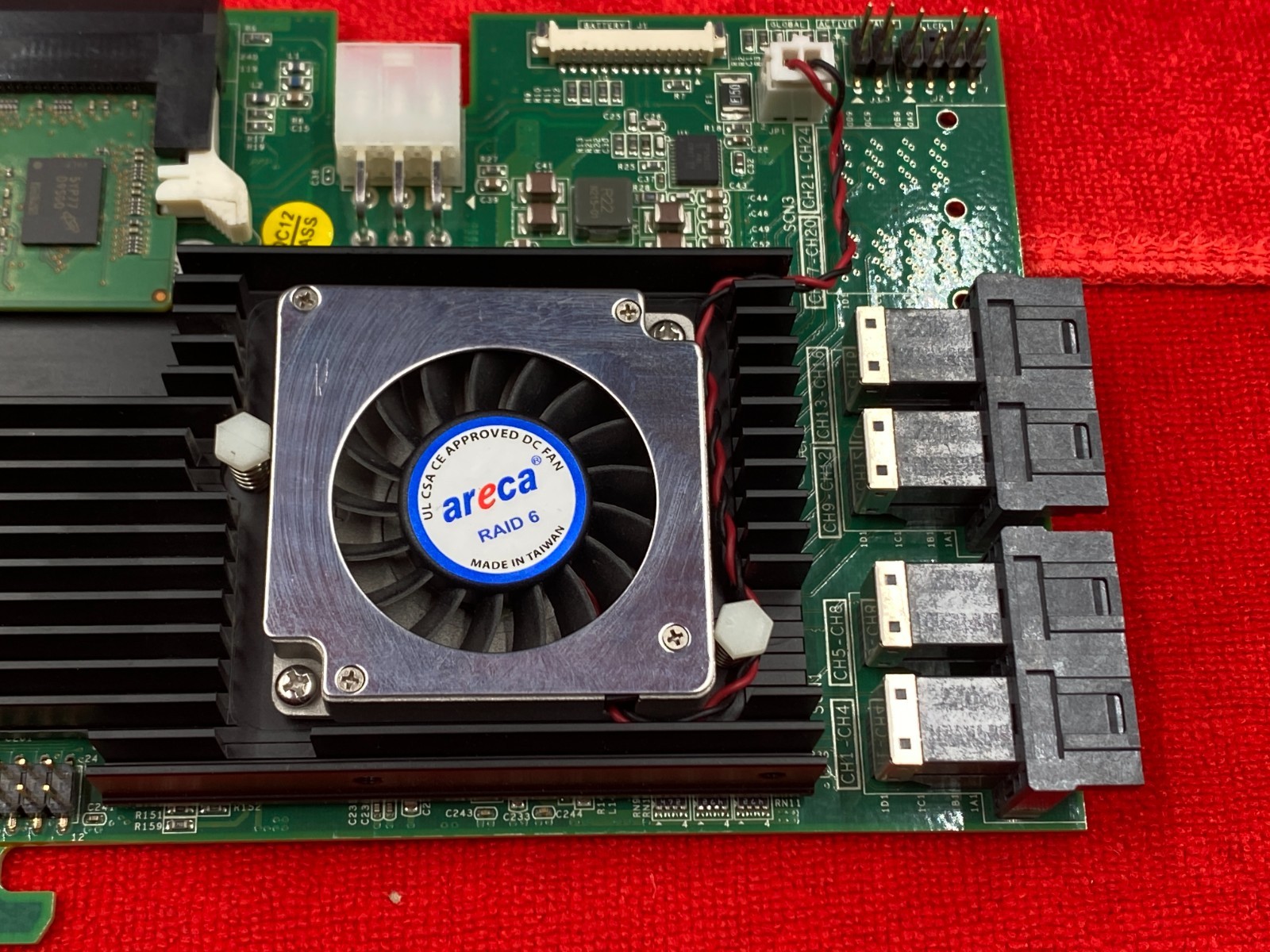 ARECA ARC-1883IX-16 SAS 12GB/S RAID CONTROLLER PCIE 3.0 X 8 LANES + 8GB CACHE
