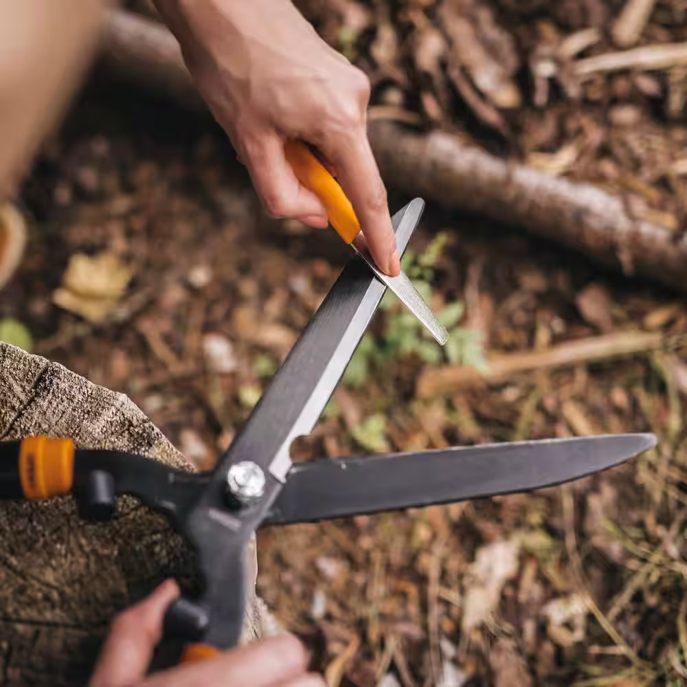 6 In. Diamond Coated Blade Sharpener