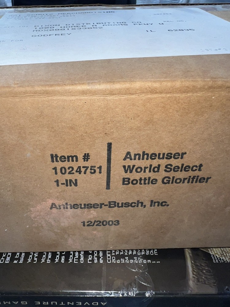 ANHEUSER WORLD SELECT BOTTLE GLORIFIER CMD1024751 Beer Light Super Cool