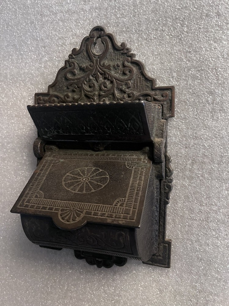 Antique Cast Iron Double Pocket Wall Match Safe Holder Kitchen Stove Fireplace
