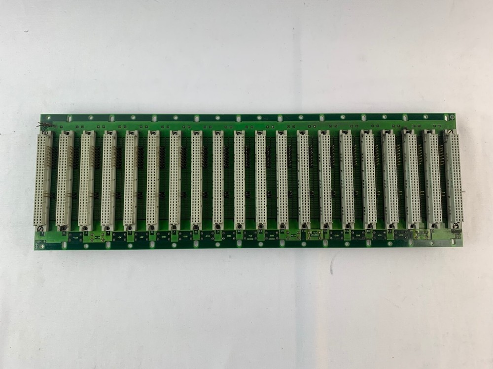 Schroff 60800-390  VME 20-Slot Backplane