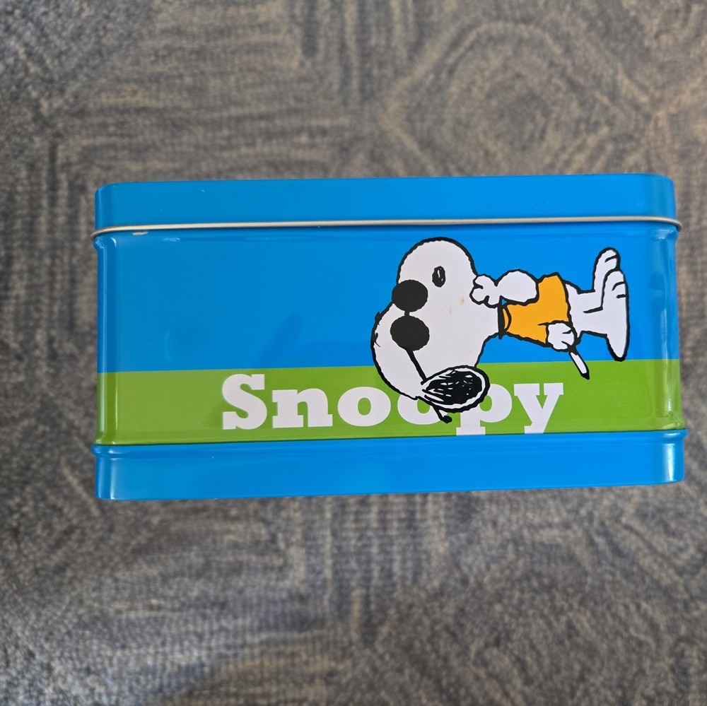 Peanuts Snoopy Metal Lunchbox