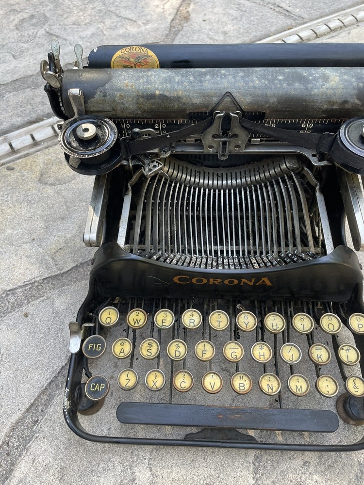 Corona No 3 Special Folding Model Typewriter Ca. 1911