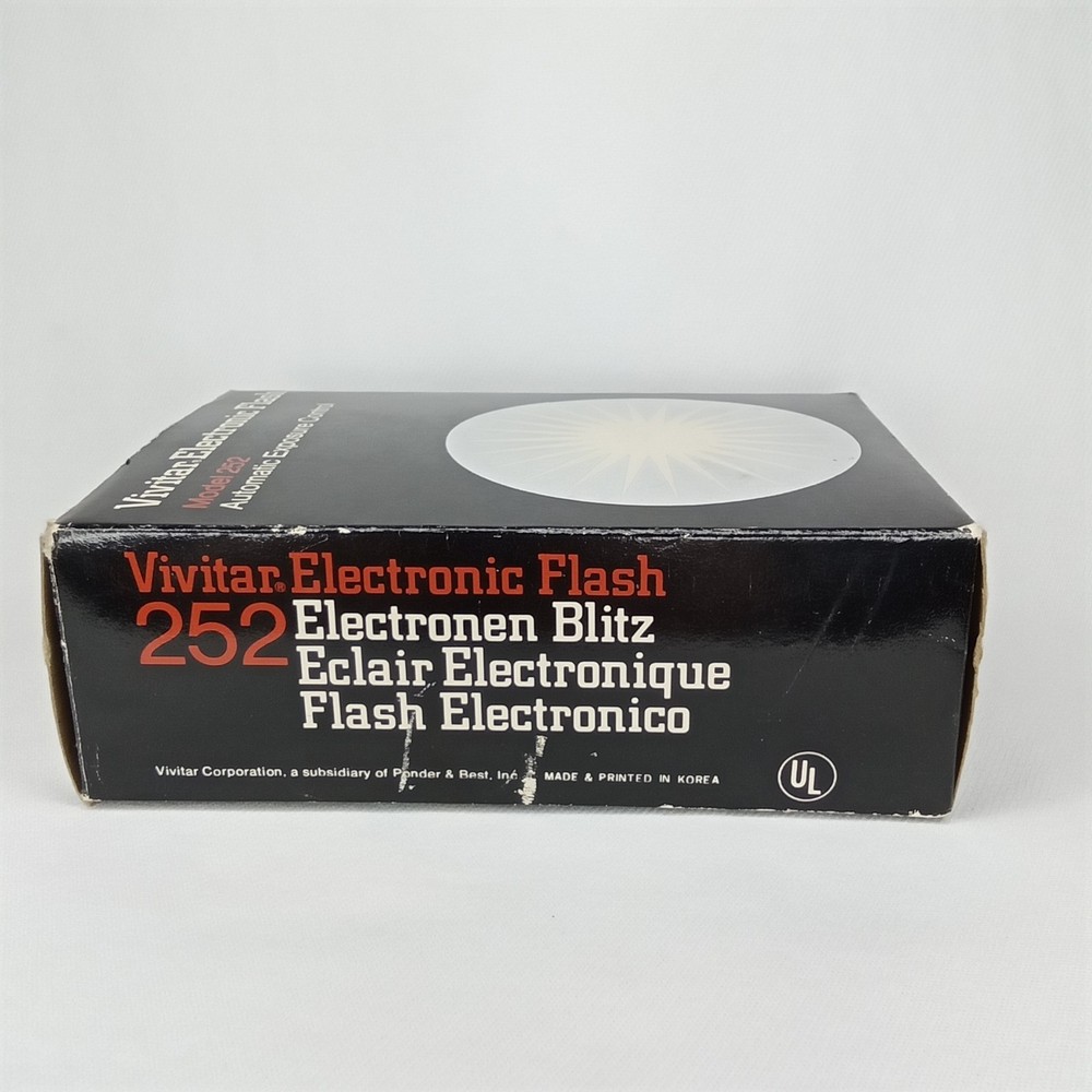 Vintage 1970s Vivitar Model 252 Electronic Flash With Original Box New Arrival