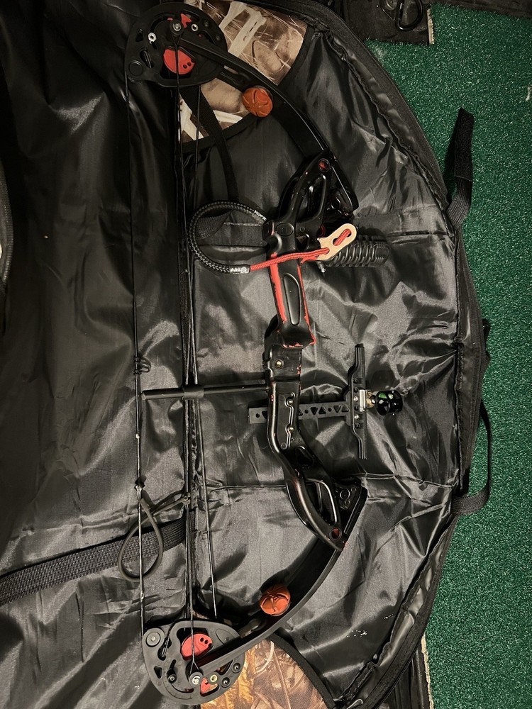 Compound Bow Black Red with Arrows, Release Aid, Sight, Camouflage Case