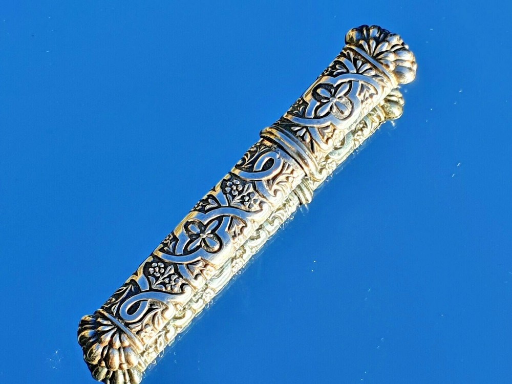 Silver Sewing Needle Case, Etui, Ornate Repousse design