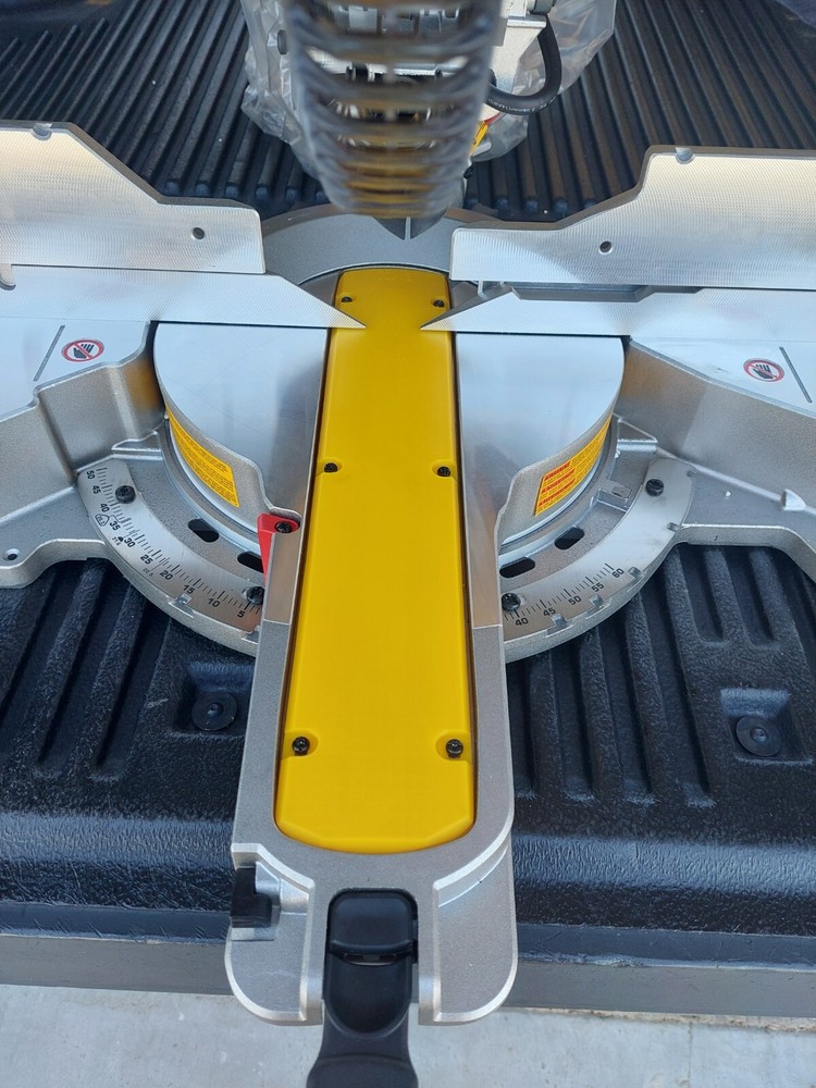 Zero clearance table saw insert DeWalt 12" Miter Saws