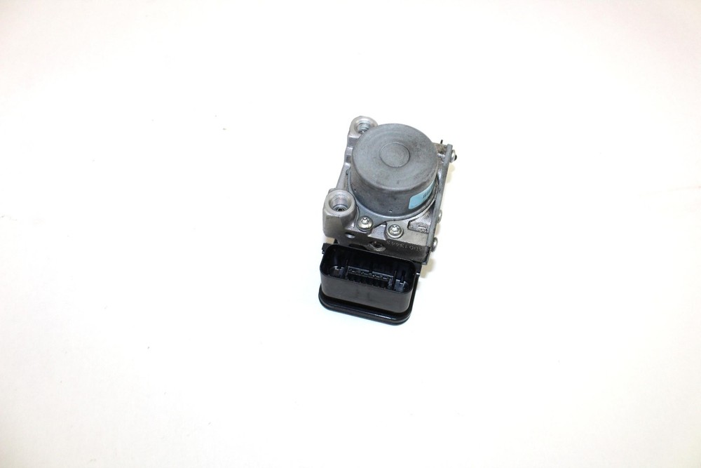 13-17 Triumph Daytona 675R Abs Control Module Pump