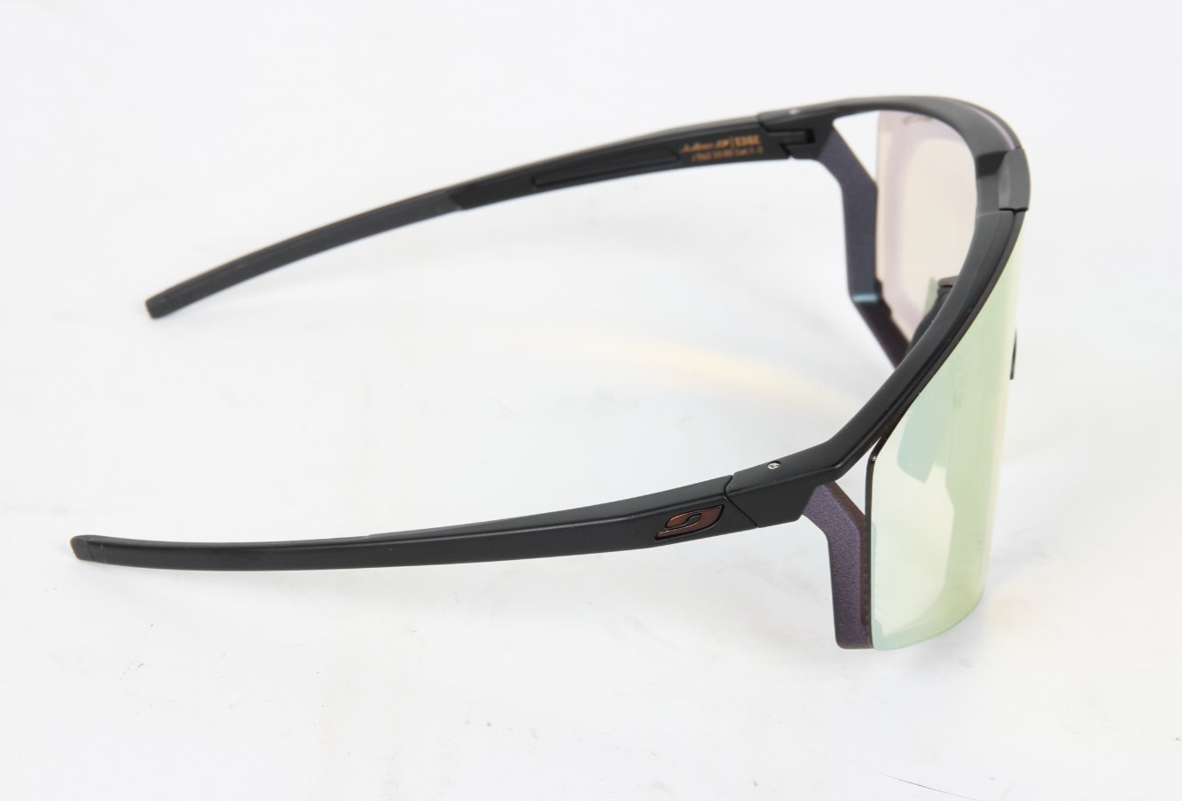 Julbo Edge REACTIV Sunglasses. Matte Black/Blue /70178/